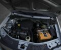 Серый Рено Логан, объемом двигателя 1.6 л и пробегом 330 тыс. км за 3754 $, фото 12 на Automoto.ua