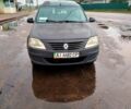 Серый Рено Логан, объемом двигателя 1.6 л и пробегом 224 тыс. км за 4400 $, фото 1 на Automoto.ua