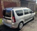 Серый Рено Логан, объемом двигателя 1.6 л и пробегом 267 тыс. км за 5500 $, фото 2 на Automoto.ua