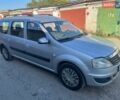 Серый Рено Логан, объемом двигателя 1.6 л и пробегом 330 тыс. км за 3750 $, фото 2 на Automoto.ua