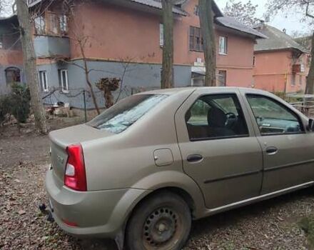 Серый Рено Логан, объемом двигателя 1.6 л и пробегом 70 тыс. км за 5000 $, фото 3 на Automoto.ua