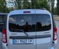 Серый Рено Логан, объемом двигателя 1.6 л и пробегом 160 тыс. км за 7214 $, фото 5 на Automoto.ua