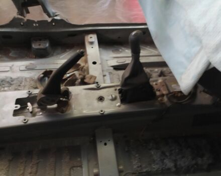 Серый Рено Логан, объемом двигателя 1.6 л и пробегом 76 тыс. км за 2200 $, фото 2 на Automoto.ua