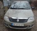 Серый Рено Логан, объемом двигателя 1.6 л и пробегом 70 тыс. км за 5000 $, фото 7 на Automoto.ua