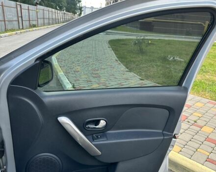 Серый Рено Логан, объемом двигателя 0.9 л и пробегом 155 тыс. км за 6900 $, фото 8 на Automoto.ua