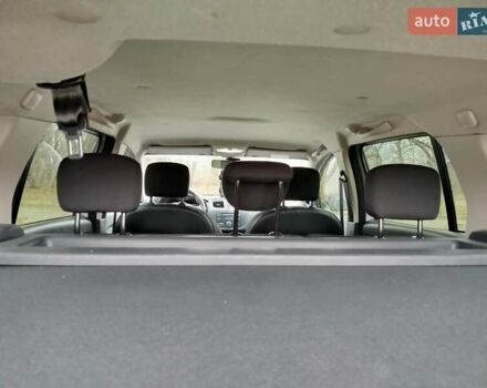 Сірий Рено Логан, об'ємом двигуна 1.46 л та пробігом 230 тис. км за 8300 $, фото 12 на Automoto.ua