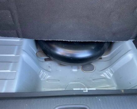 Серый Рено Логан, объемом двигателя 1.2 л и пробегом 160 тыс. км за 6800 $, фото 9 на Automoto.ua