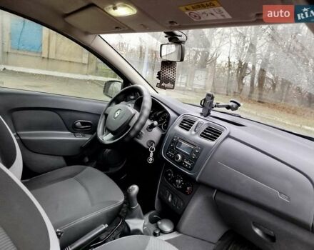 Сірий Рено Логан, об'ємом двигуна 1.46 л та пробігом 230 тис. км за 8300 $, фото 8 на Automoto.ua