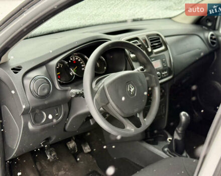 Сірий Рено Логан, об'ємом двигуна 1.46 л та пробігом 165 тис. км за 7500 $, фото 1 на Automoto.ua