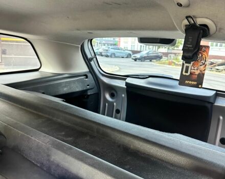 Серый Рено Логан, объемом двигателя 0.9 л и пробегом 155 тыс. км за 6900 $, фото 11 на Automoto.ua