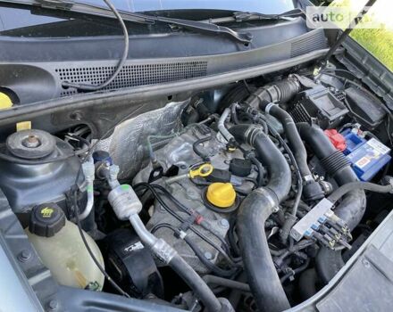 Сірий Рено Логан, об'ємом двигуна 0.9 л та пробігом 120 тис. км за 9750 $, фото 36 на Automoto.ua