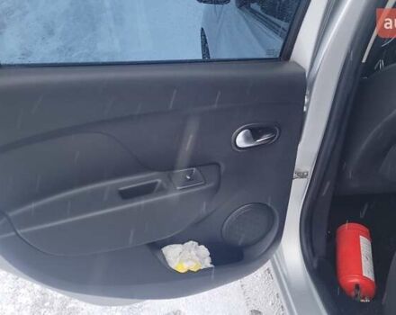 Серый Рено Логан, объемом двигателя 1.46 л и пробегом 187 тыс. км за 9900 $, фото 25 на Automoto.ua