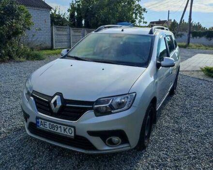 Сірий Рено Логан, об'ємом двигуна 1.46 л та пробігом 303 тис. км за 7100 $, фото 3 на Automoto.ua