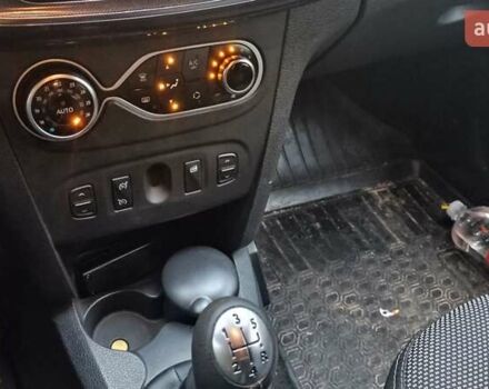 Серый Рено Логан, объемом двигателя 1.46 л и пробегом 118 тыс. км за 10000 $, фото 6 на Automoto.ua