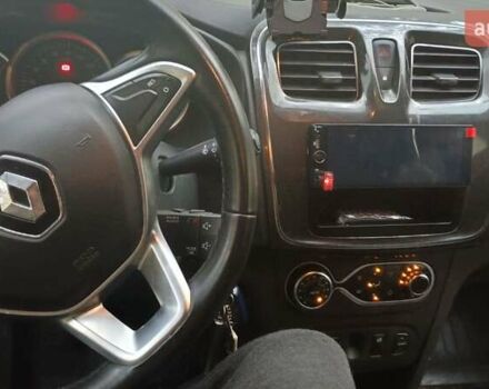 Серый Рено Логан, объемом двигателя 1.46 л и пробегом 118 тыс. км за 10000 $, фото 4 на Automoto.ua