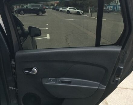 Серый Рено Логан, объемом двигателя 1.5 л и пробегом 229 тыс. км за 12500 $, фото 6 на Automoto.ua