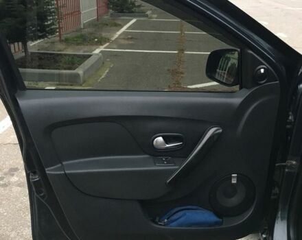 Серый Рено Логан, объемом двигателя 1.5 л и пробегом 229 тыс. км за 12500 $, фото 8 на Automoto.ua