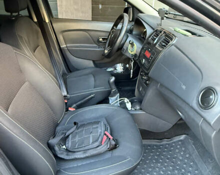 Сірий Рено Логан, об'ємом двигуна 1.46 л та пробігом 246 тис. км за 9000 $, фото 7 на Automoto.ua