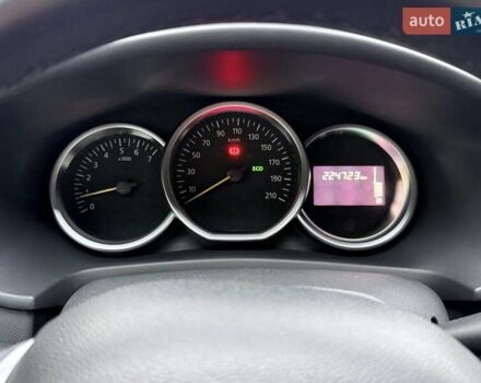 Рено Логан 2019 в Киеве на Automoto.ua Серый Рено Логан, объемом двигателя 1.46 л и пробегом 225 тыс. км за 14000 $, фото 23 на Automoto.ua