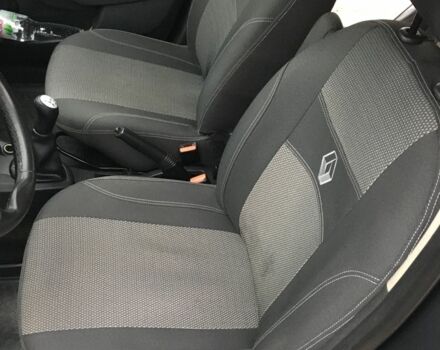 Серый Рено Логан, объемом двигателя 1.5 л и пробегом 229 тыс. км за 12500 $, фото 10 на Automoto.ua