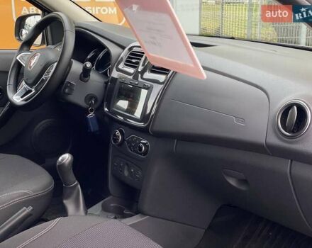 Серый Рено Логан, объемом двигателя 1.46 л и пробегом 38 тыс. км за 12800 $, фото 12 на Automoto.ua