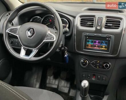 Серый Рено Логан, объемом двигателя 1.46 л и пробегом 38 тыс. км за 12800 $, фото 14 на Automoto.ua