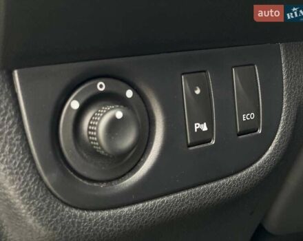 Серый Рено Логан, объемом двигателя 1.46 л и пробегом 38 тыс. км за 12800 $, фото 18 на Automoto.ua