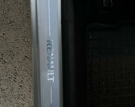 Сірий Рено Логан, об'ємом двигуна 1.46 л та пробігом 52 тис. км за 11500 $, фото 4 на Automoto.ua