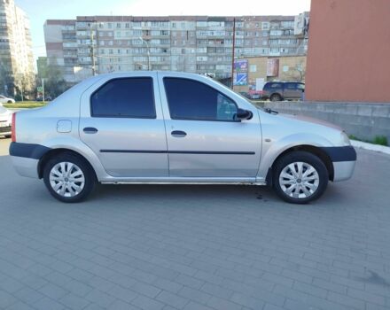 Сірий Рено Логан, об'ємом двигуна 1.4 л та пробігом 208 тис. км за 3500 $, фото 1 на Automoto.ua