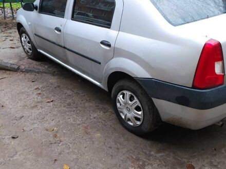 Серый Рено Логан, объемом двигателя 1.4 л и пробегом 2 тыс. км за 2500 $, фото 1 на Automoto.ua