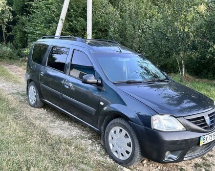 Сірий Рено Логан, об'ємом двигуна 1.6 л та пробігом 317 тис. км за 3800 $, фото 1 на Automoto.ua
