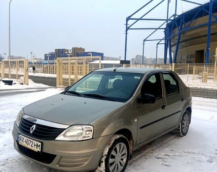 Серый Рено Логан, объемом двигателя 1.4 л и пробегом 1090 тыс. км за 4150 $, фото 1 на Automoto.ua