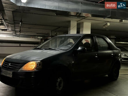 Серый Рено Логан, объемом двигателя 1.39 л и пробегом 220 тыс. км за 1800 $, фото 1 на Automoto.ua