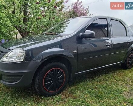 Серый Рено Логан, объемом двигателя 1.39 л и пробегом 106 тыс. км за 5000 $, фото 1 на Automoto.ua