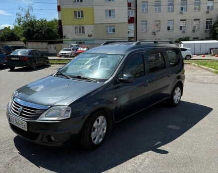 Серый Рено Логан, объемом двигателя 1.6 л и пробегом 260 тыс. км за 4750 $, фото 1 на Automoto.ua