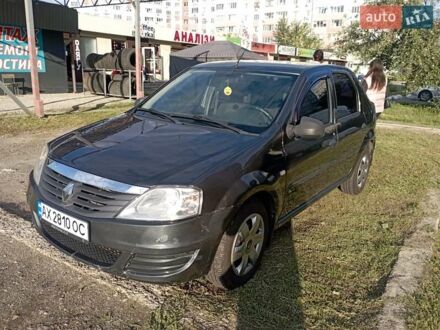 Рено Логан 2010 у Харкові на Automoto.ua Сірий Рено Логан, об'ємом двигуна 1.39 л та пробігом 173 тис. км за 5100 $, фото 1 на Automoto.ua