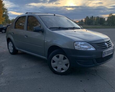 Сірий Рено Логан, об'ємом двигуна 1.4 л та пробігом 242 тис. км за 4800 $, фото 1 на Automoto.ua