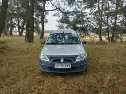 Сірий Рено Логан, об'ємом двигуна 1.6 л та пробігом 107 тис. км за 5600 $, фото 1 на Automoto.ua
