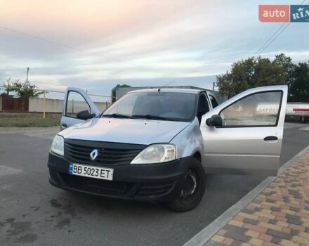 Сірий Рено Логан, об'ємом двигуна 1.39 л та пробігом 276 тис. км за 3541 $, фото 1 на Automoto.ua
