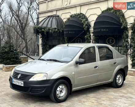 Сірий Рено Логан, об'ємом двигуна 1.4 л та пробігом 200 тис. км за 2999 $, фото 1 на Automoto.ua