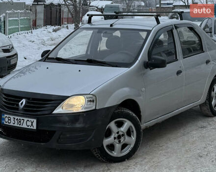 Сірий Рено Логан, об'ємом двигуна 1.39 л та пробігом 245 тис. км за 2950 $, фото 1 на Automoto.ua