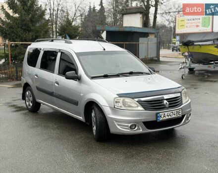 Серый Рено Логан, объемом двигателя 1.6 л и пробегом 210 тыс. км за 5500 $, фото 1 на Automoto.ua