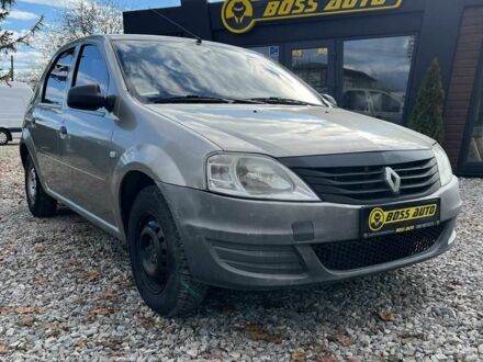 Серый Рено Логан, объемом двигателя 1.4 л и пробегом 218 тыс. км за 2900 $, фото 1 на Automoto.ua