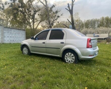 Серый Рено Логан, объемом двигателя 1.4 л и пробегом 193 тыс. км за 3300 $, фото 1 на Automoto.ua