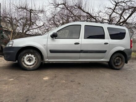 Сірий Рено Логан, об'ємом двигуна 1.6 л та пробігом 178 тис. км за 6400 $, фото 1 на Automoto.ua