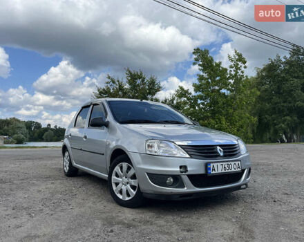 Сірий Рено Логан, об'ємом двигуна 1.39 л та пробігом 210 тис. км за 4150 $, фото 1 на Automoto.ua