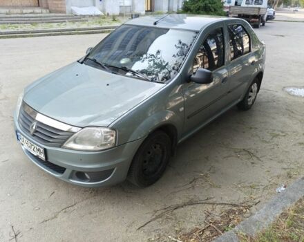 Сірий Рено Логан, об'ємом двигуна 1.6 л та пробігом 267 тис. км за 4000 $, фото 1 на Automoto.ua