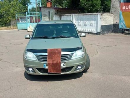 Рено Логан 2011 в Кропивницком (Кировограде) на Automoto.ua Серый Рено Логан, объемом двигателя 1.6 л и пробегом 179 тыс. км за 6500 $, фото 1 на Automoto.ua