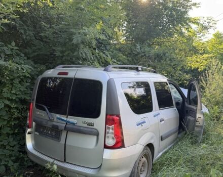 Сірий Рено Логан, об'ємом двигуна 1.6 л та пробігом 200 тис. км за 500 $, фото 1 на Automoto.ua