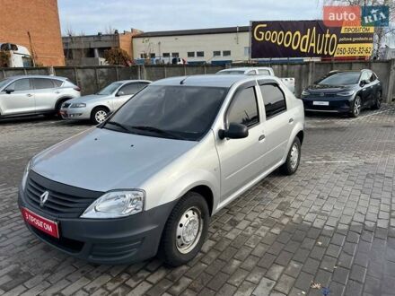 Рено Логан 2012 в Полтаве на Automoto.ua Серый Рено Логан, объемом двигателя 1.39 л и пробегом 40 тыс. км за 5300 $, фото 1 на Automoto.ua